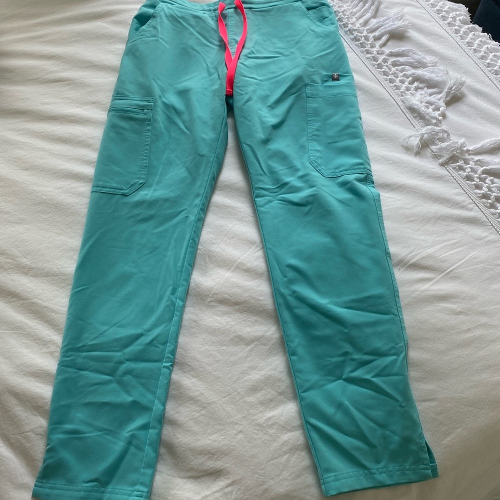 Figs scrub pants - blue, worn twice